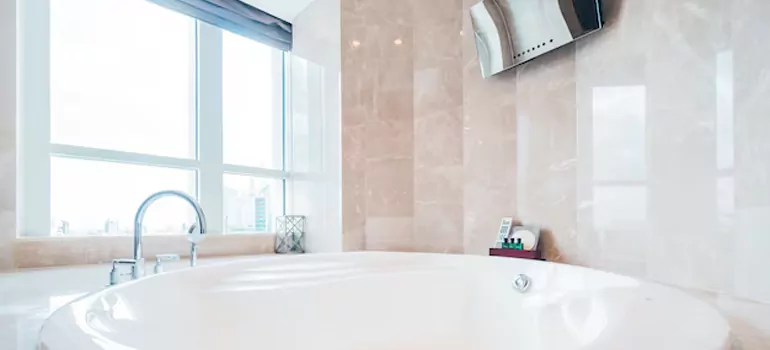 Bathroom Window Coverings in Coral Terrace, FL